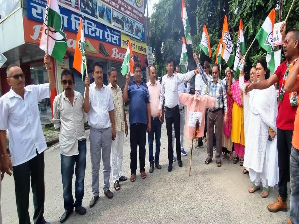राष्ट्रीय राजमार्ग प्रभावित सहित जन प्रतिनिधियों की बैठक ली